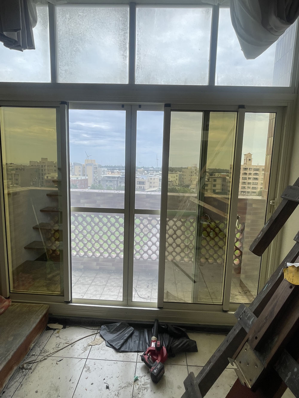 竹南鎮陳公館整層乾式包框